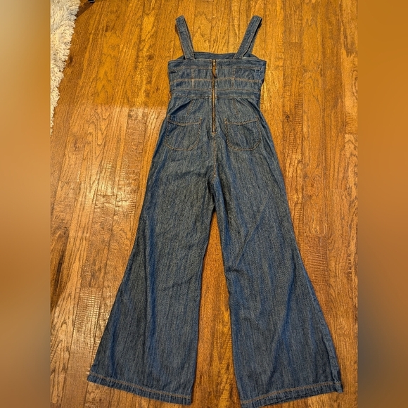 Anthropologie Pilcro Flared Denim Jumpsuit Size 4 - Picture 6 of 17